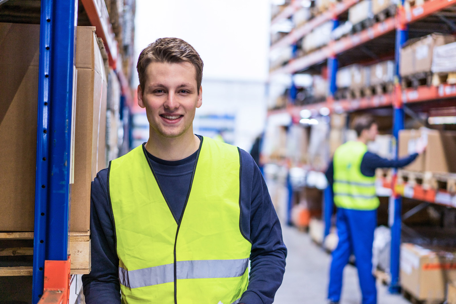 Ausbildung zur Fachkraft für Lagerlogistik bei duisport